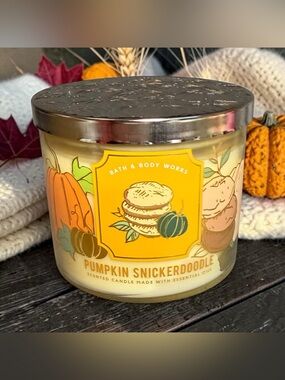 🎃BATH & BODY WORKS🎃Pumpkin Snickerdoodle 3-Wick Candle/NWT